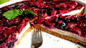 Višňovo-borůvkový cheesecake