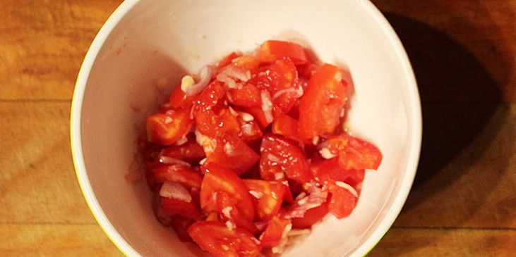 Čerstvá rajčatová salsa