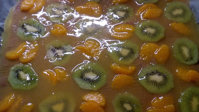 Mandarinkové -(kiwi) kostky, navíc a kiwi :-)