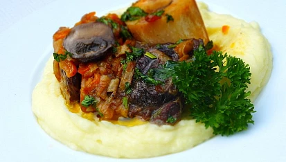 Ossobuco s houbami