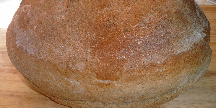 Pšenično-žitný chleba z mísy