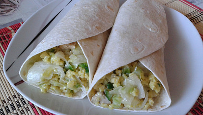 Tortilla plněná kuřecím masem