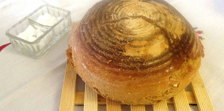 Líný chleba pro trpělivé pekařky
