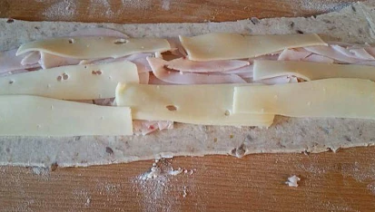 Plněný šnek z listového těsta