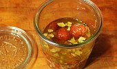Rychlá marinovaná cherry rajčátka (Rychlá marinovaná cherry rajčátka)