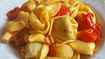 Tortellini v rajčatové omáčce