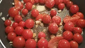 Tortellini v rajčatové omáčce
