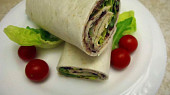 Tortilla s fazolovou pomazánkou