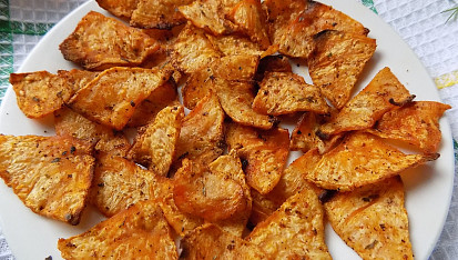 Celerové chipsy z trouby