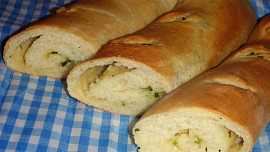 Česnekové bagety