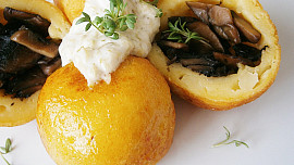 Bramborové krokety se žampionovou náplní
