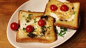 Děravý toast s vejcem a žampiony, Děravý toast s vejcem a žampiony