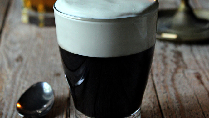 Irská káva (Irish coffee)