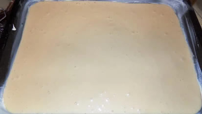 Jablečný koláč se skořicovou drobenkou