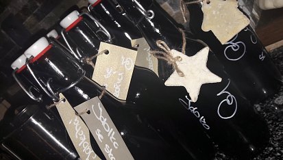 Jablečný sirup se skořicí a meduňkou