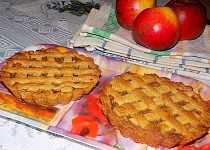 Mini koláčky z lineckého těsta s marmeládovo-jablečnou směsí