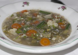Pohanková polévka se zeleninou