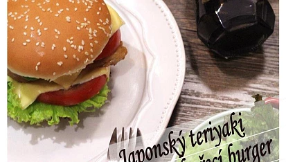 Japonský teriyaki kuřecí burger