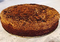 Kávový koláč s pekanovými ořechy