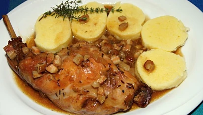 Králík na černém pivu a slanině, Králík na slanině a černém pivu