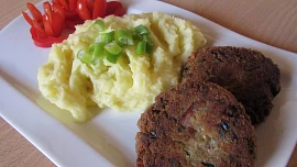 Lilkové karbanátky se šunkou a parmezánem