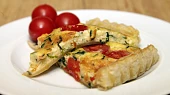 Špenátový quiche s cherry rajčaty
