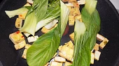 Kuskus se zeleninou a tofu