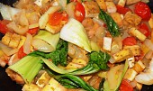 Kuskus se zeleninou a tofu