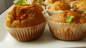 Muffiny s rajčaty a mozzarellou