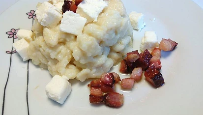 Halušky s brynzou a slaninou
