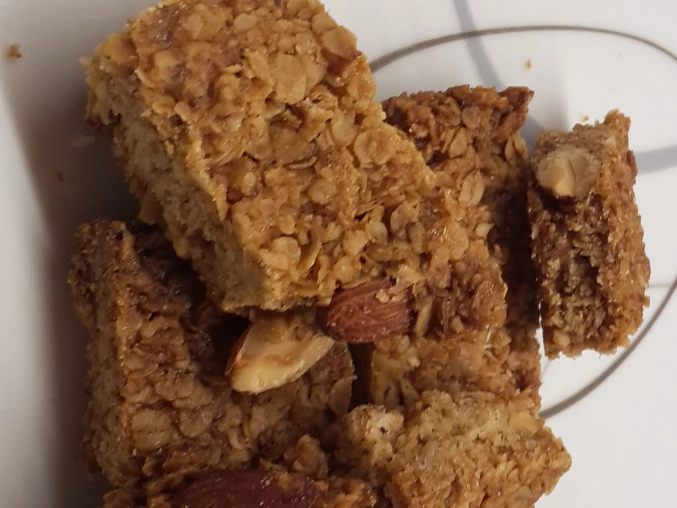 Musli tyčinky domácí, musli kostky Musli tyčinky domácí, musli kostky
