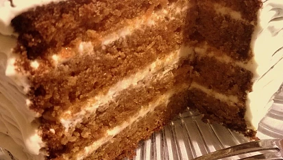 Bezlepkový mrkvový dortík s citronovým mascarpone