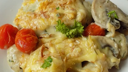 Gnocchi zapečené s žampiony a dvěma druhy sýrů