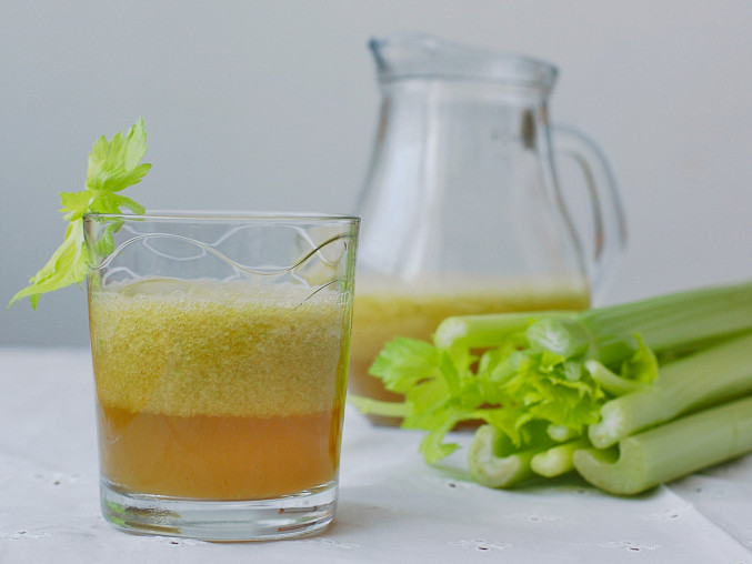 Jablečno-celerové smoothie