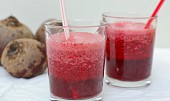 Jablečno-řepové smoothie s rukolou