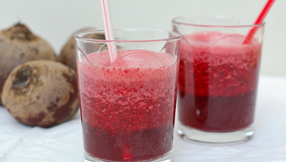 Jablečno-řepové smoothie s rukolou