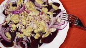 Salát z červené řepy, červené cibule a bílého křenu, Salát z červené řepy, červené cibule a bílého křenu