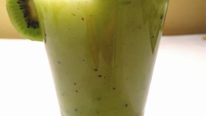 Smoothie okurka s kiwi