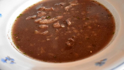 Terlouka (černá polévka)