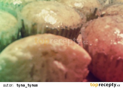 Základní muffiny s medovo-skořicovou polevou
