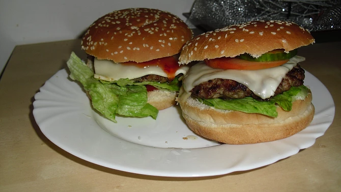 Domácí vepřové hamburgery