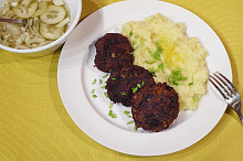 Karbanátky s goudou