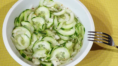 Okurkový salát s chilli, Okurkový salát s chilli
