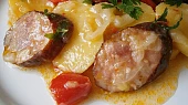 Rychlé brambory s klobásou a zeleninou