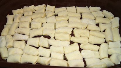 Špalíčky z Pece pod Čerchovem – bramborová pochoutka, Špalíčky před pečením