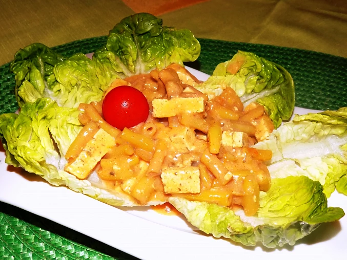 Tofu na smetaně s fazolkami Tofu na smetaně s fazolkami
