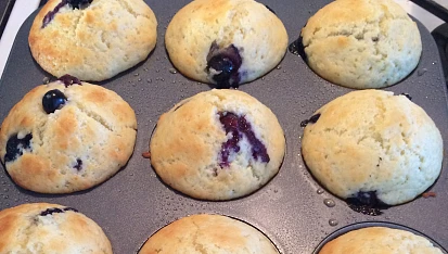 Tvarohové muffiny s borůvkami, Po upečení