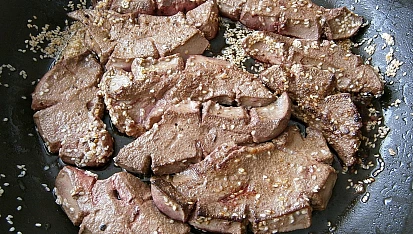 Vepřová játra na pivu