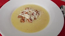 Celerovo-bramborový krém