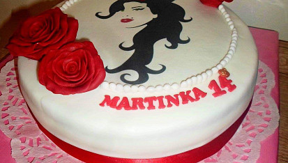 Dort s Amy Winehouse (Amy Winehouse cake)